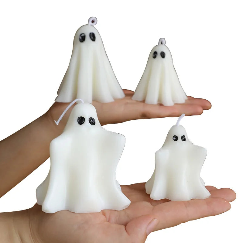 Halloween-Themed Candles White Ghost-Shaped Candles Festive Scented Candles Halloween Gift Atmosphere Decoration